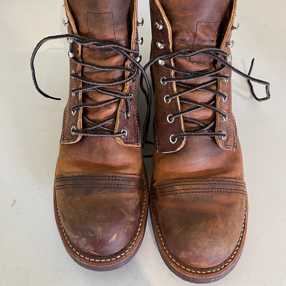Redwing Boots 8115 Mens sz 9
